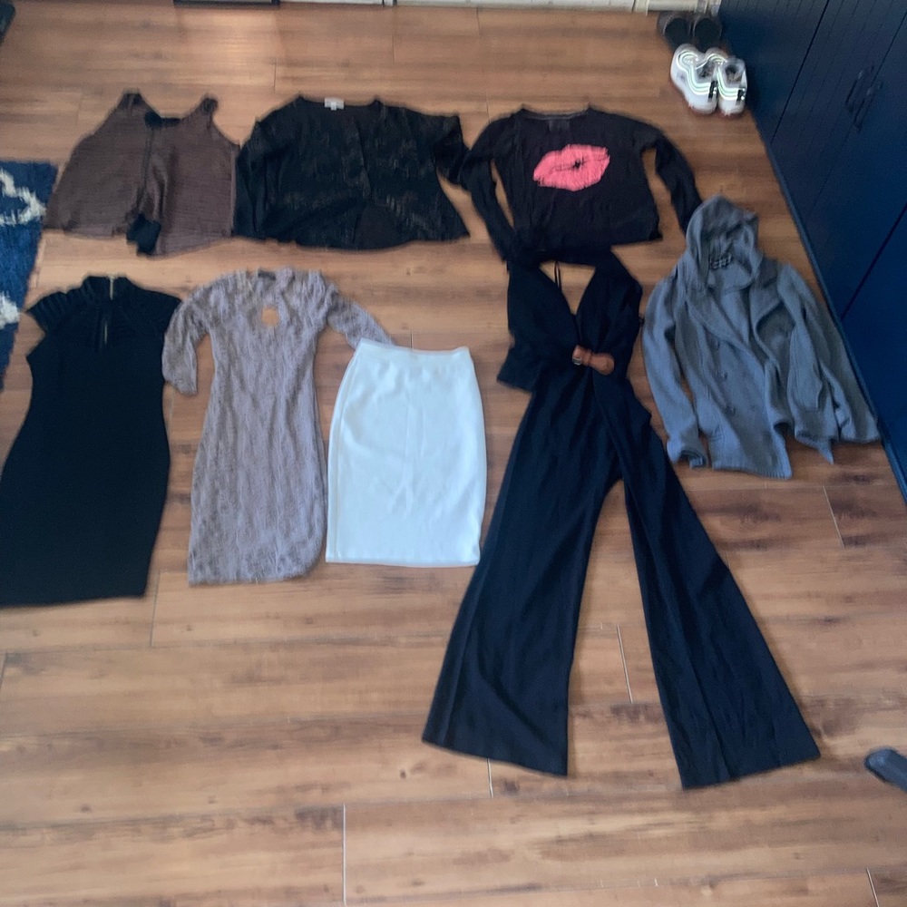 Women’s Clothing Bundle